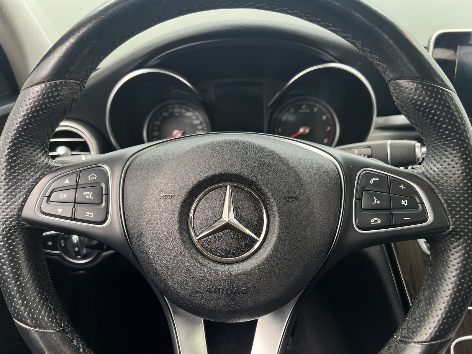 Thumbnail: 2018 Mercedes-Benz C-Class - 4