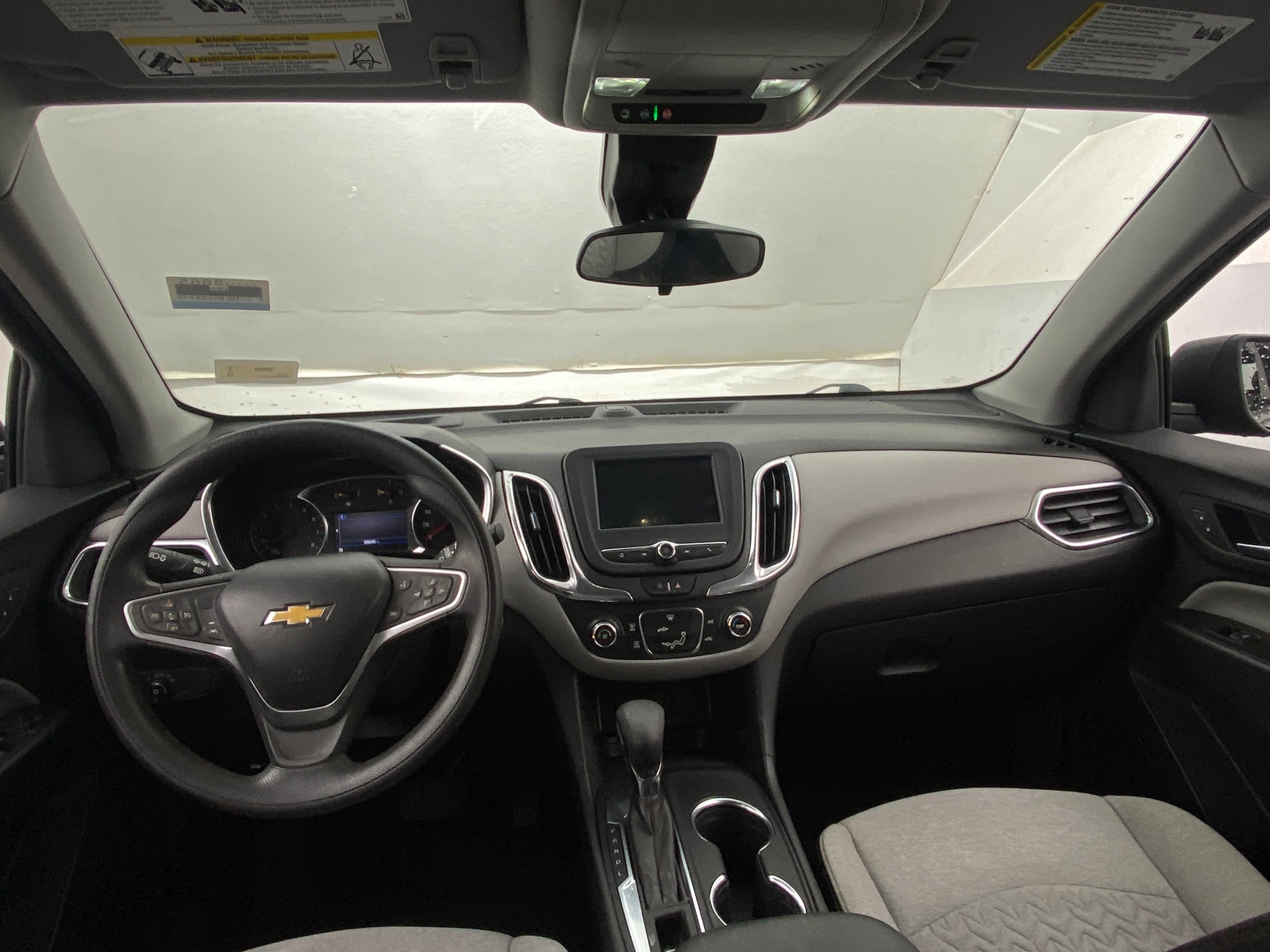 Thumbnail: 2022 Chevrolet Equinox - 3