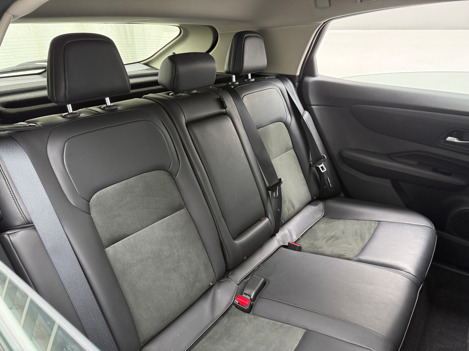 Thumbnail: 2024 Nissan Ariya - 5