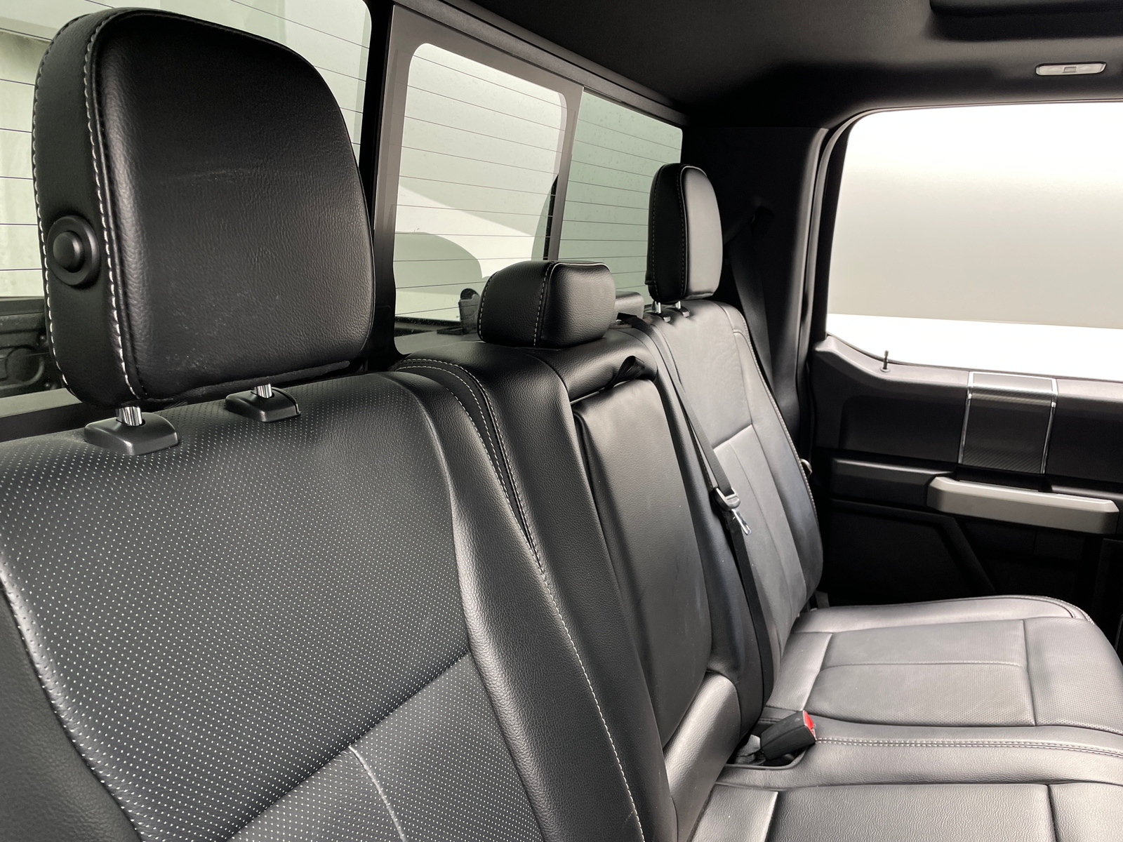 Thumbnail: 2018 Ford Econoline - 5