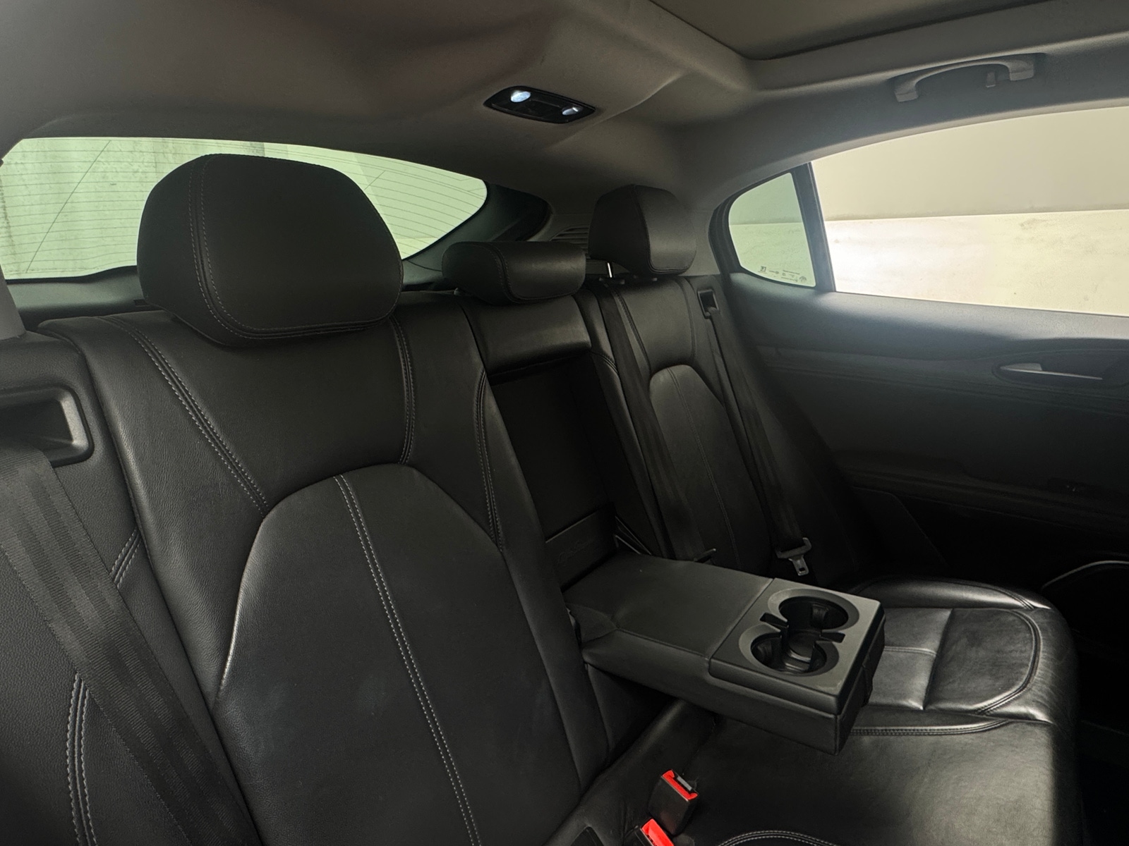 Thumbnail: 2018 Alfa Romeo Stelvio - 5