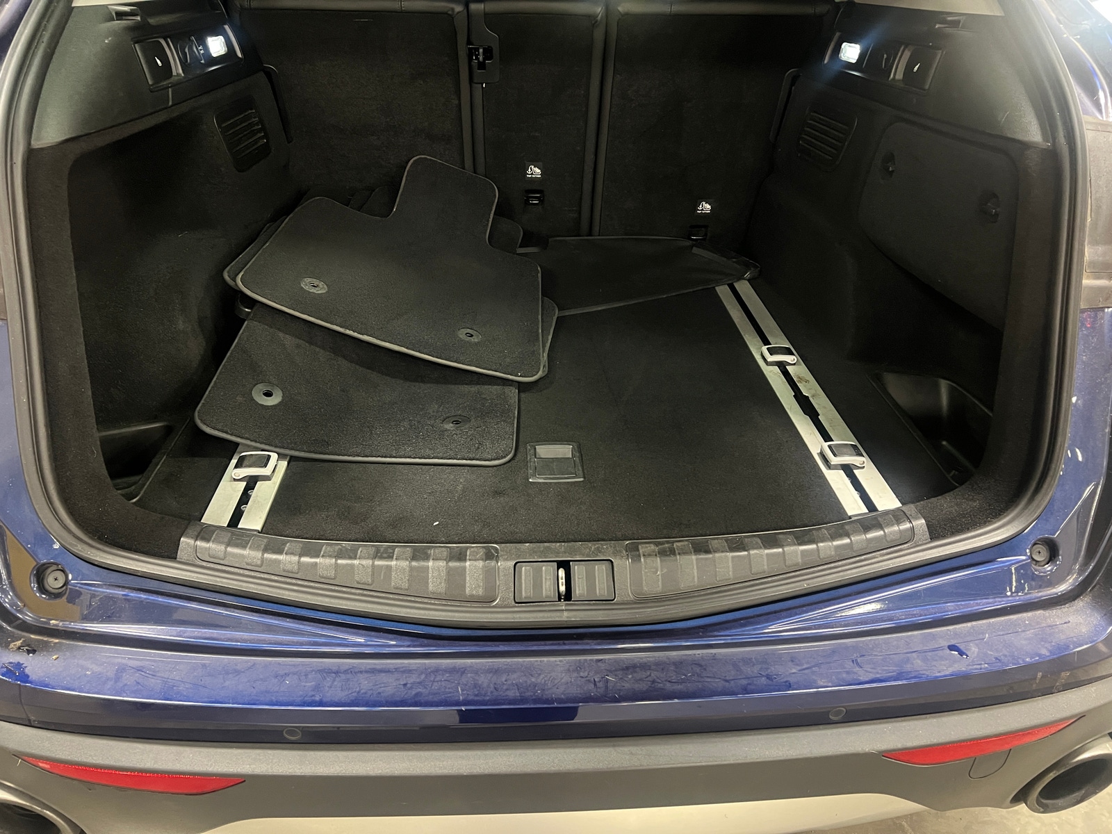 Thumbnail: 2018 Alfa Romeo Stelvio - 6