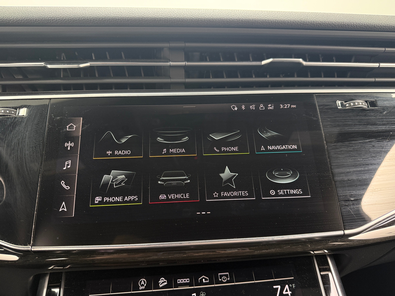 Thumbnail: 2021 Audi Q7 - 3