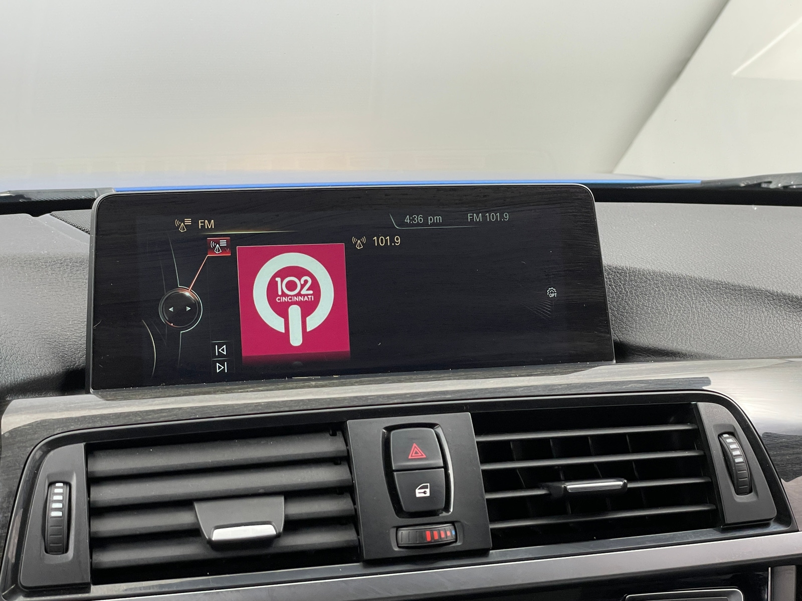 Thumbnail: 2016 BMW 4 Series - 2