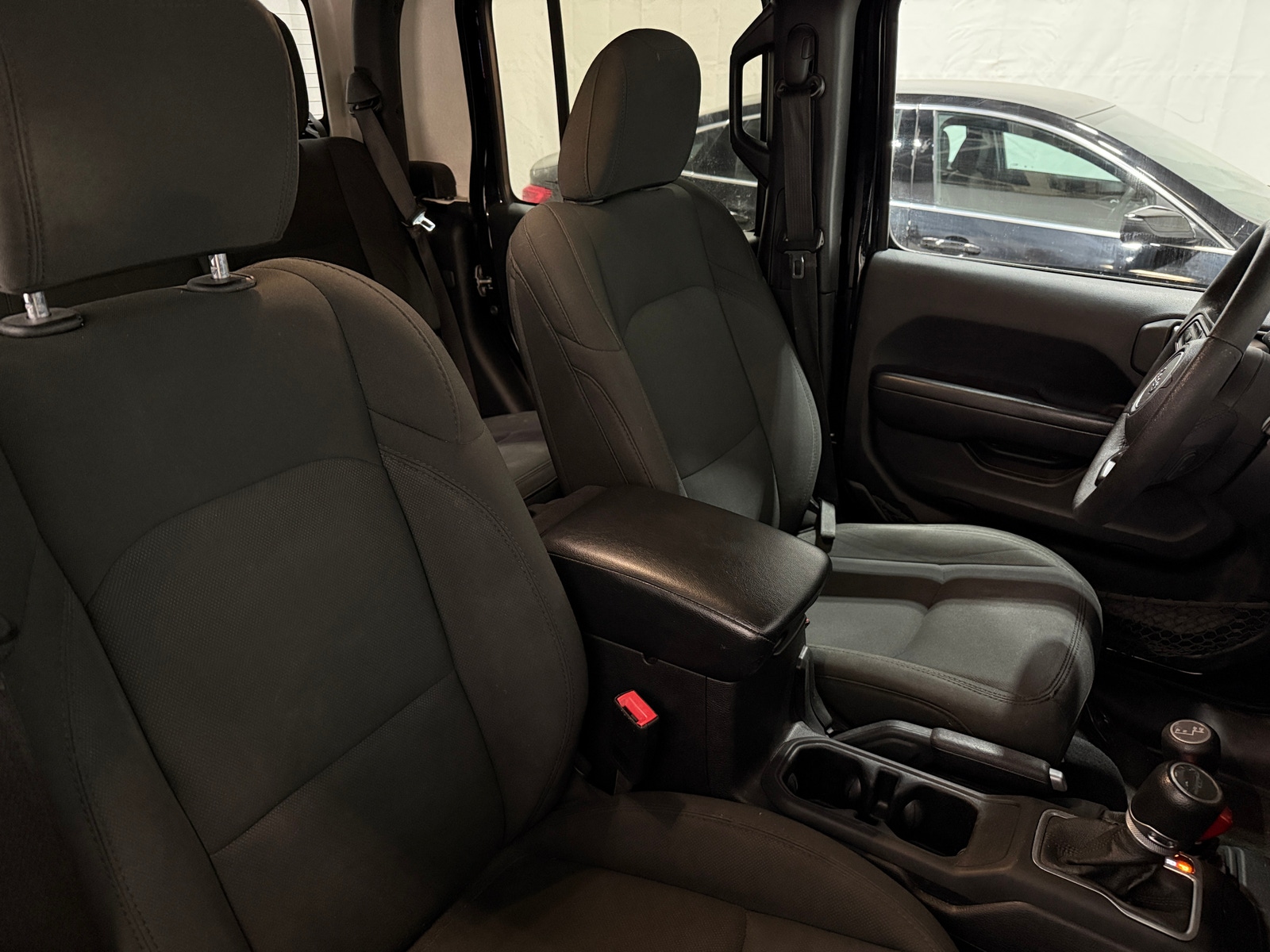 Thumbnail: 2020 Jeep Gladiator - 2