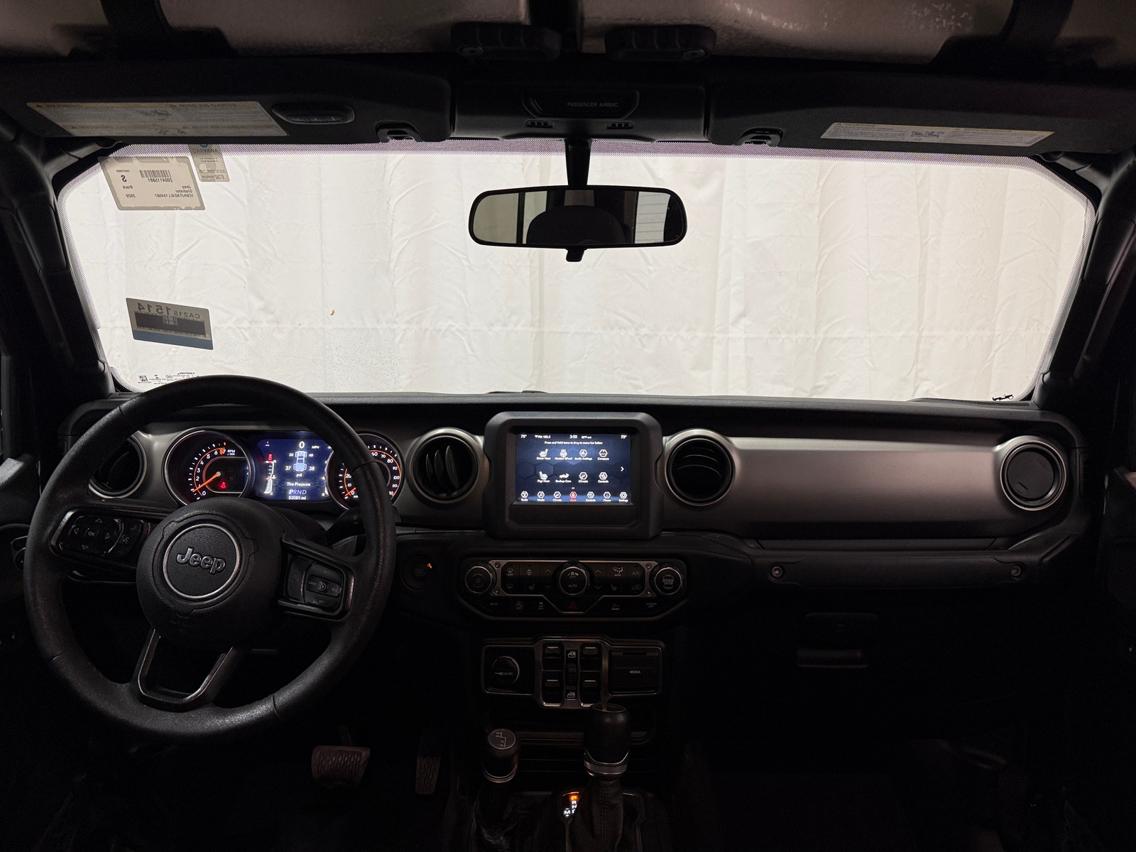 Thumbnail: 2020 Jeep Gladiator - 3