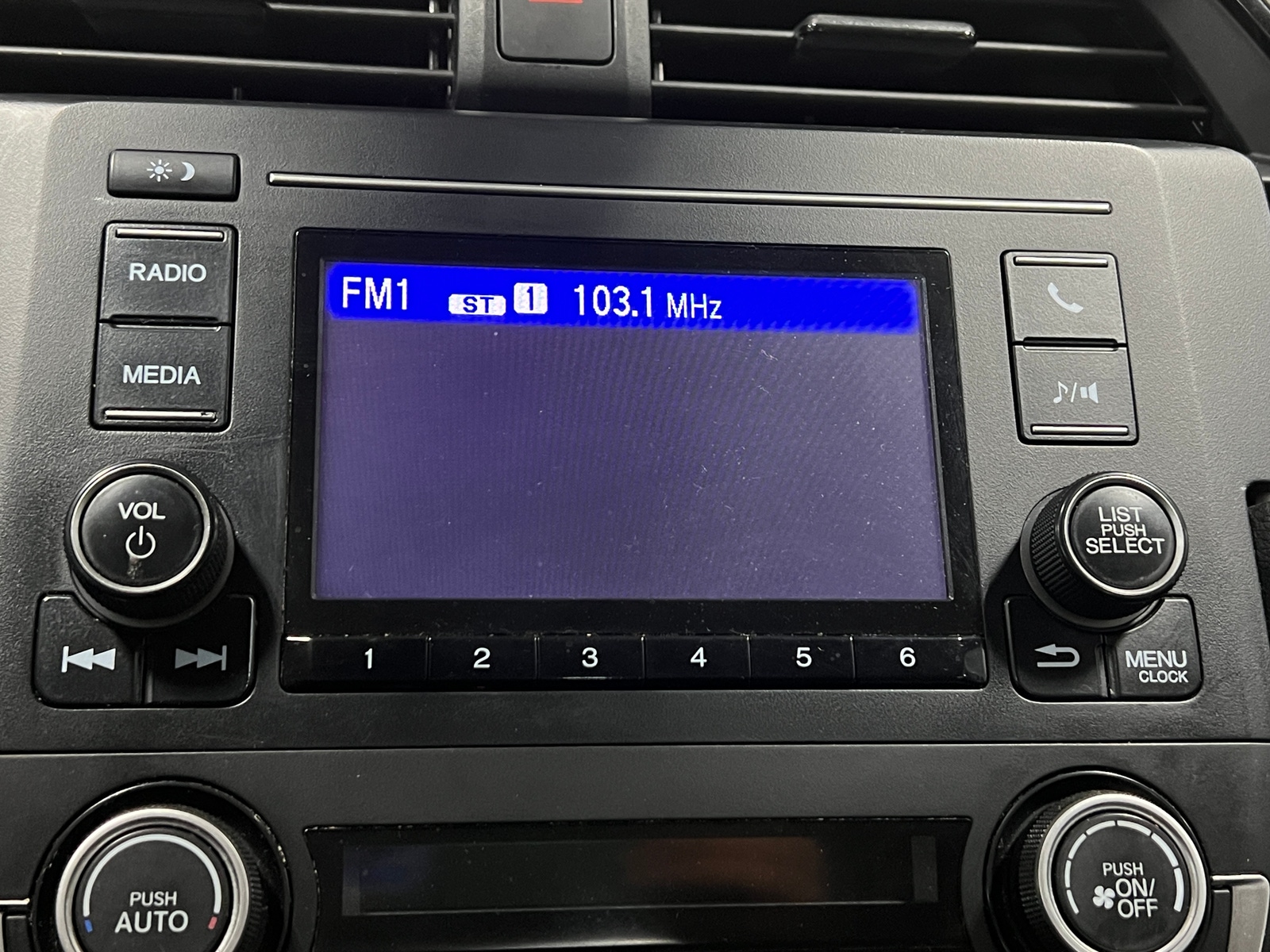 Thumbnail: 2019 Honda Civic - 4