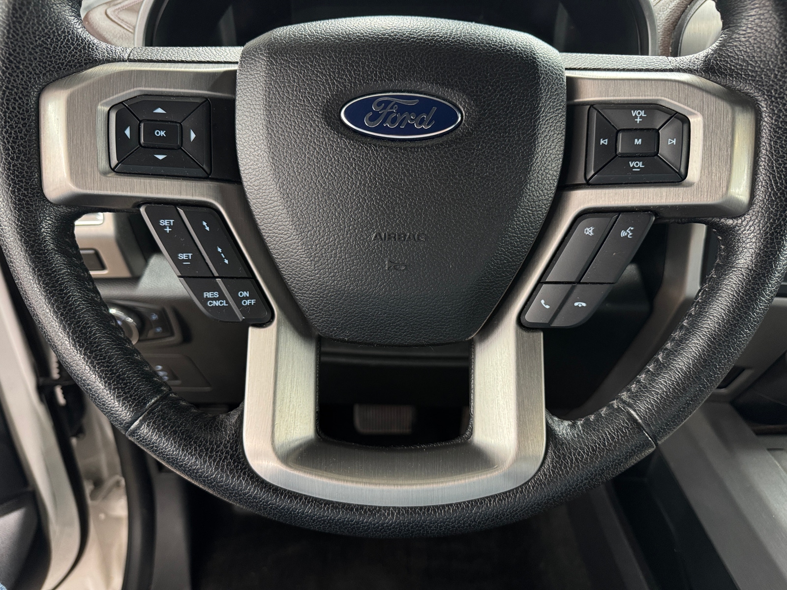 Thumbnail: 2015 Ford Econoline - 4