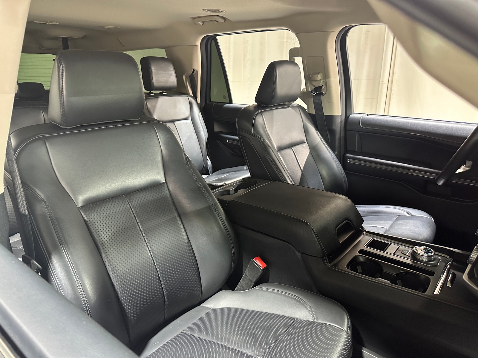 Thumbnail: 2022 Ford Expedition MAX - 2