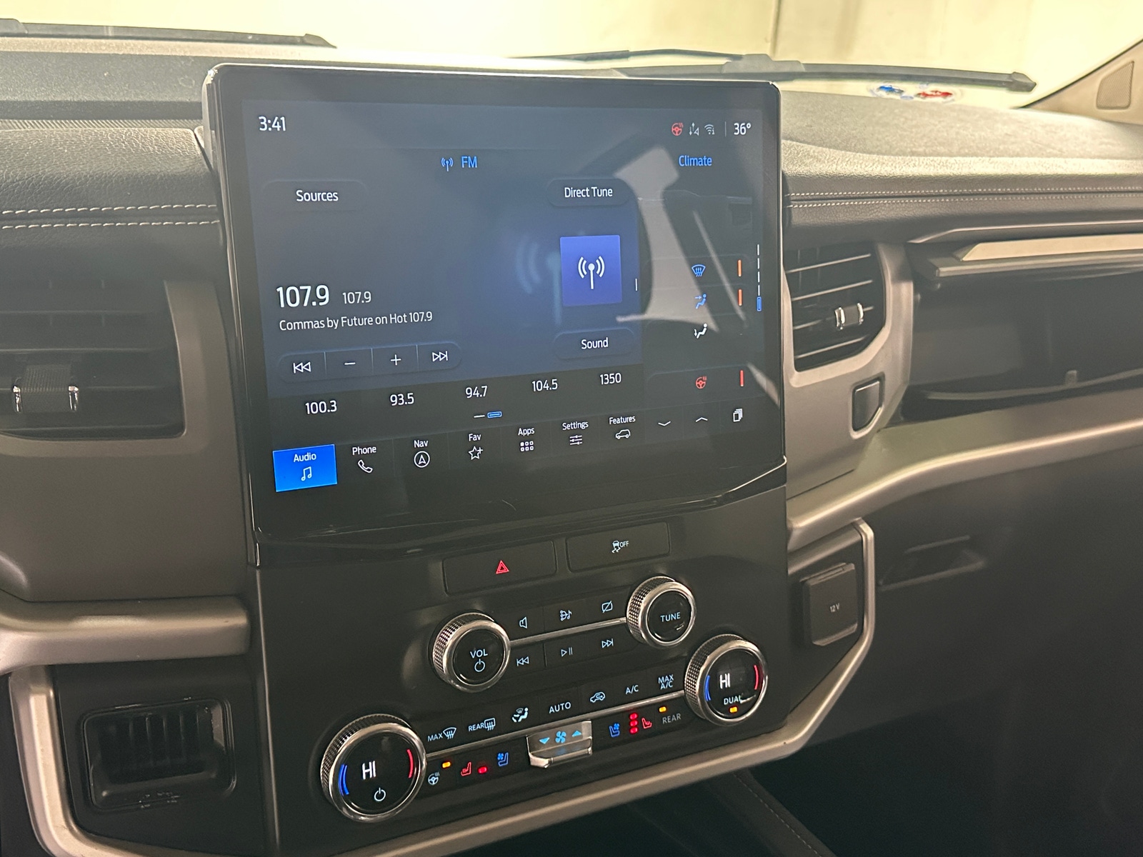 Thumbnail: 2022 Ford Expedition MAX - 4