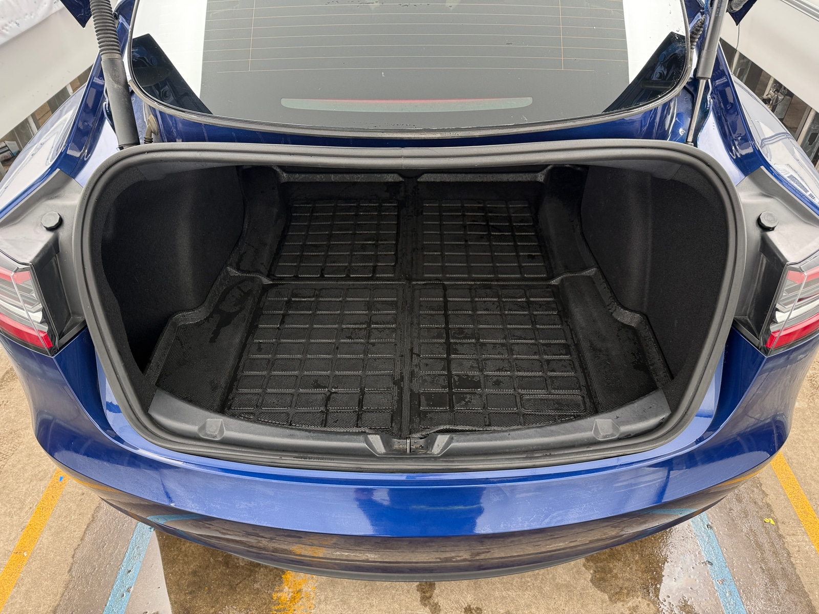 Thumbnail: 2023 Tesla Model 3 - 6