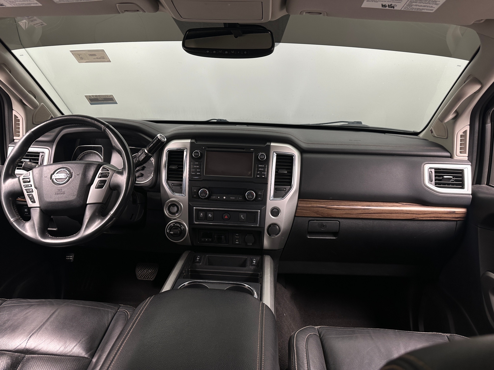 Thumbnail: 2018 Nissan Titan - 2