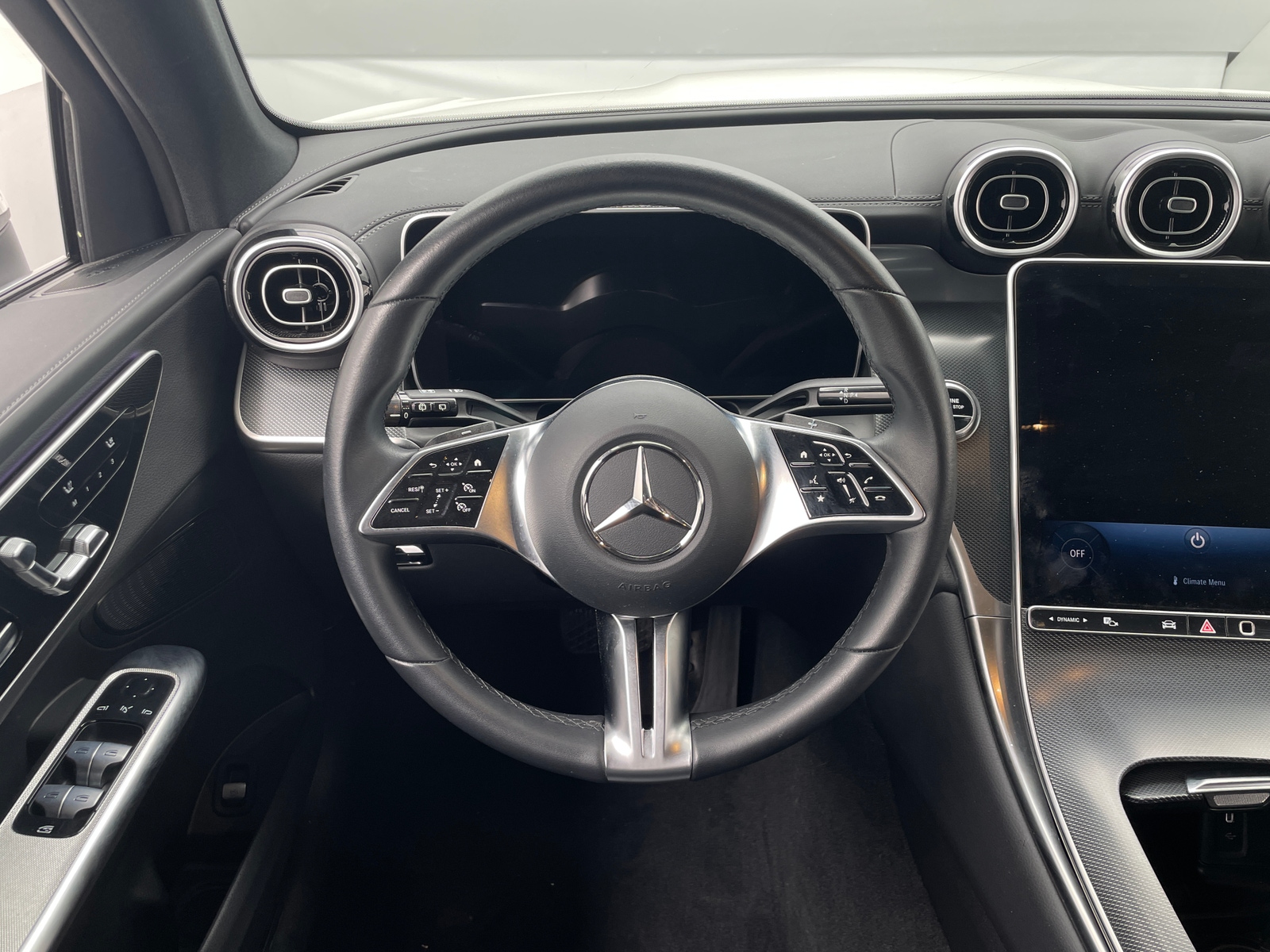 Thumbnail: 2024 Mercedes-Benz GLC - 5