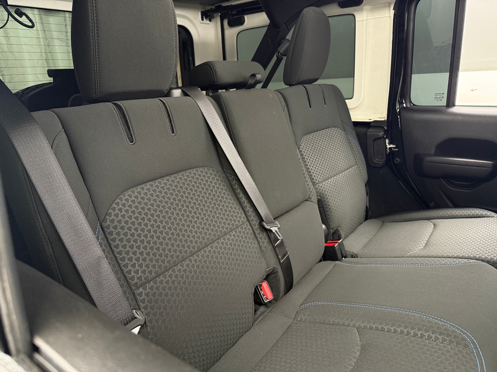 Thumbnail: 2024 Jeep Wrangler - 6