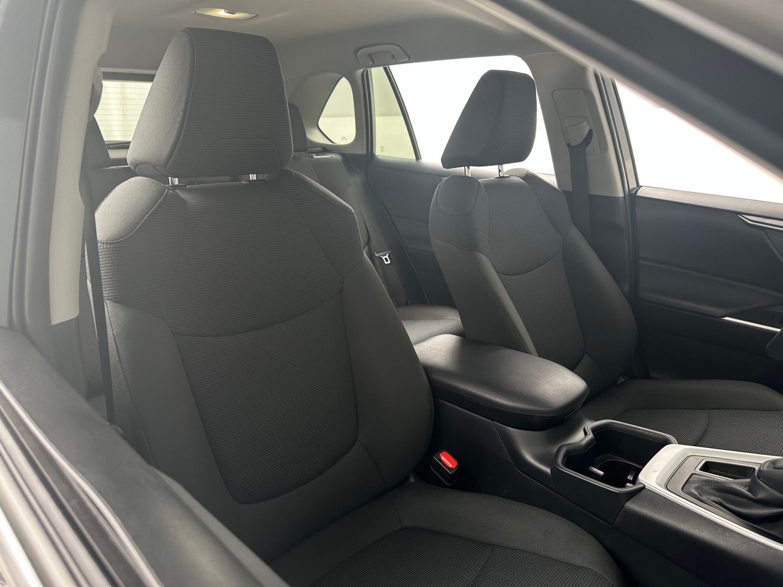 Thumbnail: 2025 Toyota RAV4 - 2