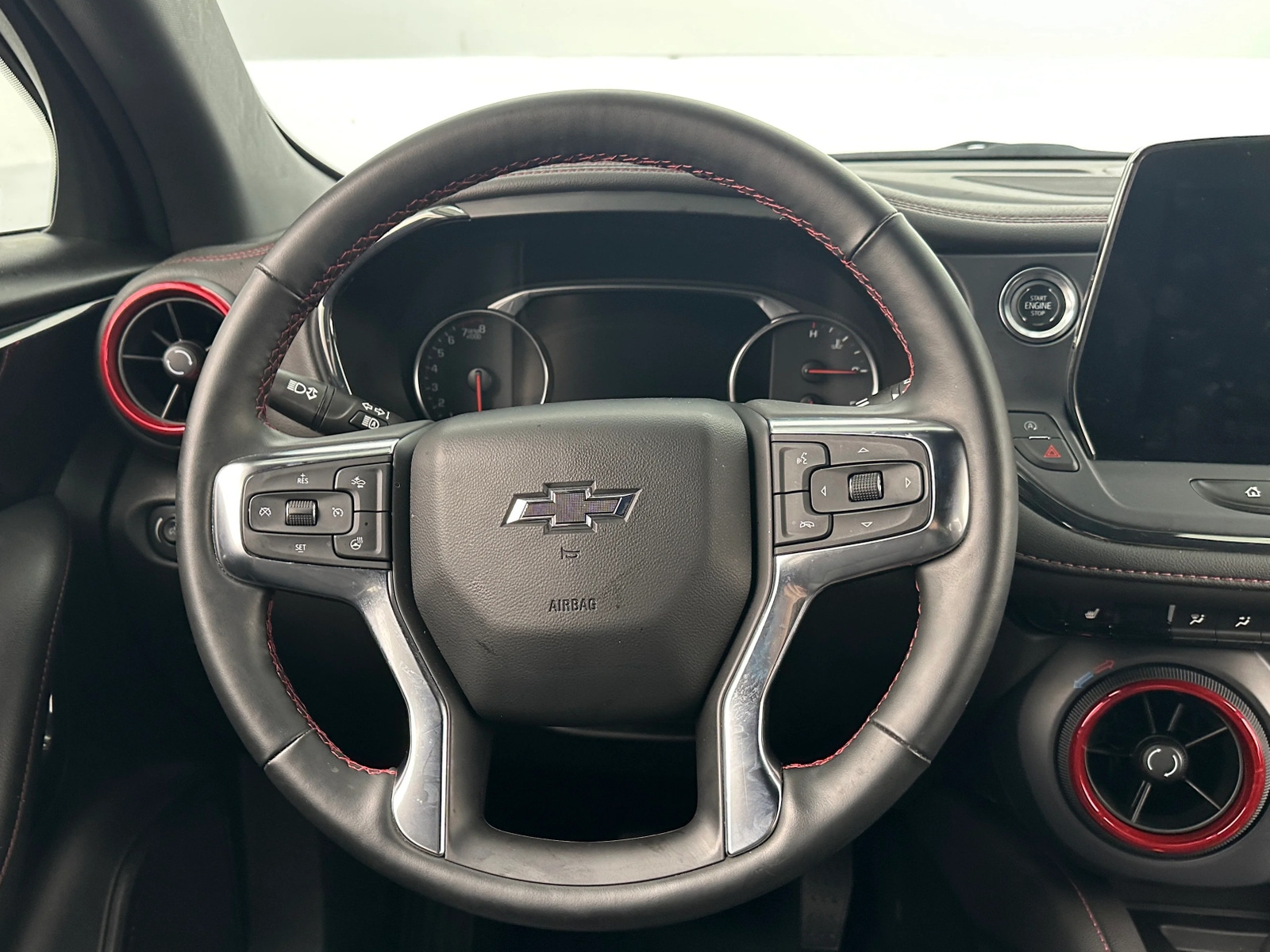 Thumbnail: 2025 Chevrolet Blazer - 4