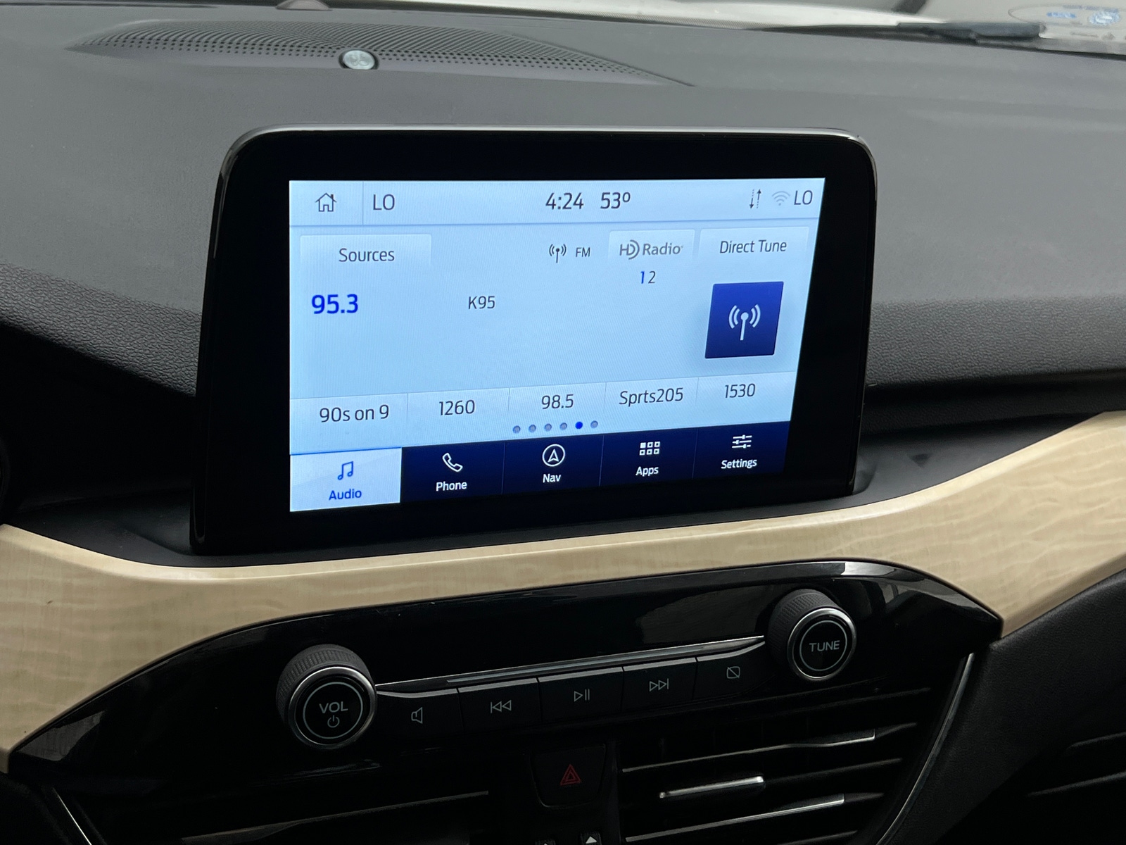 Thumbnail: 2022 Ford Escape - 3