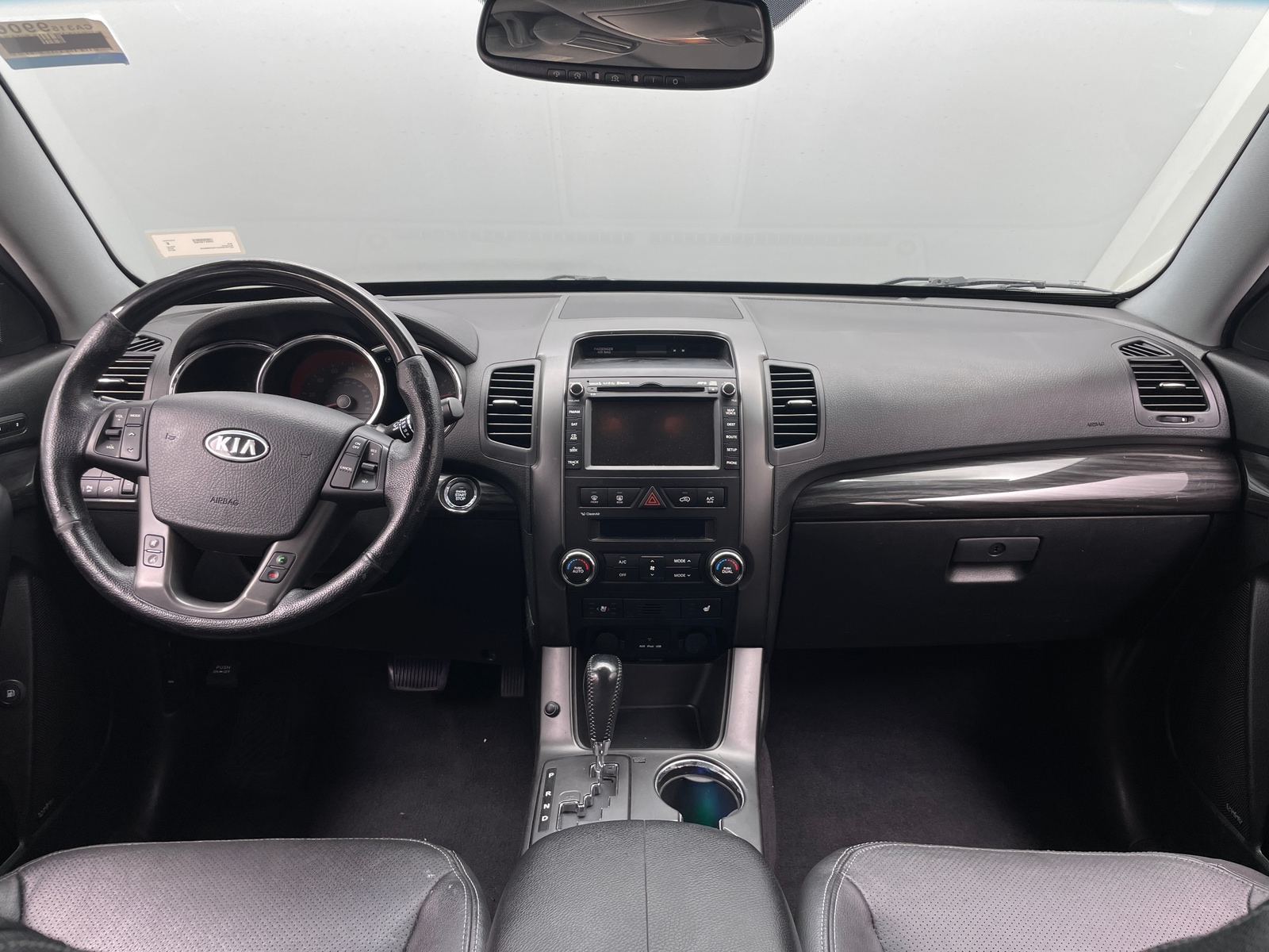 Thumbnail: 2013 Kia Sorento - 2