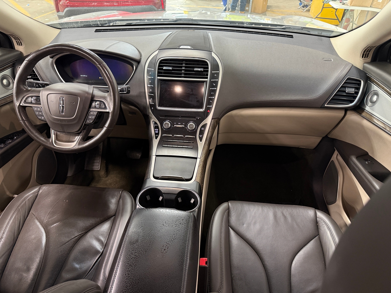 Thumbnail: 2019 Lincoln Nautilus - 2