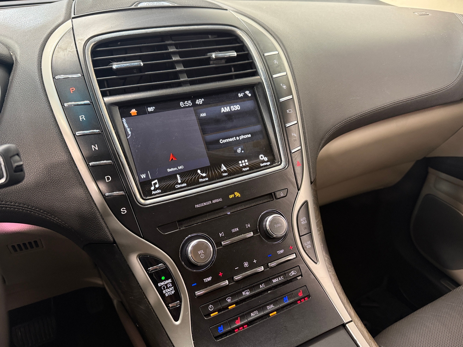 Thumbnail: 2019 Lincoln Nautilus - 3