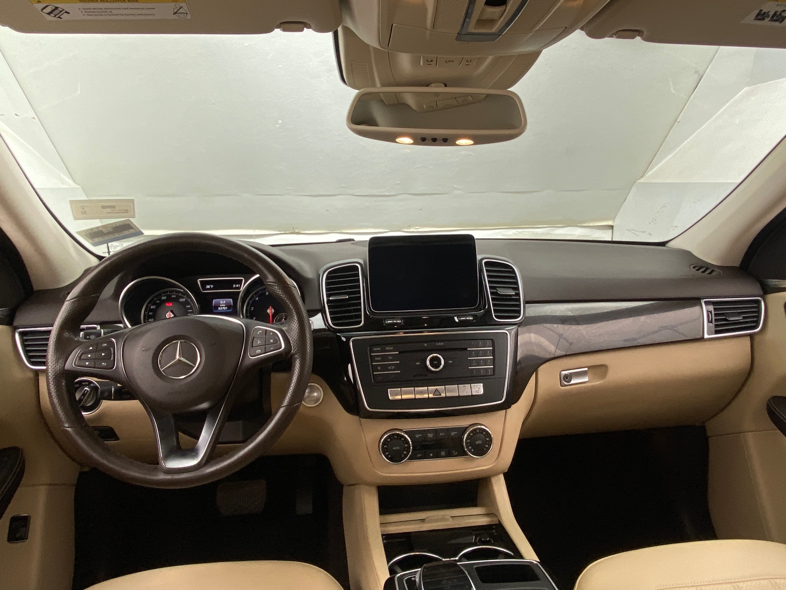 Thumbnail: 2018 Mercedes-Benz GLE - 2