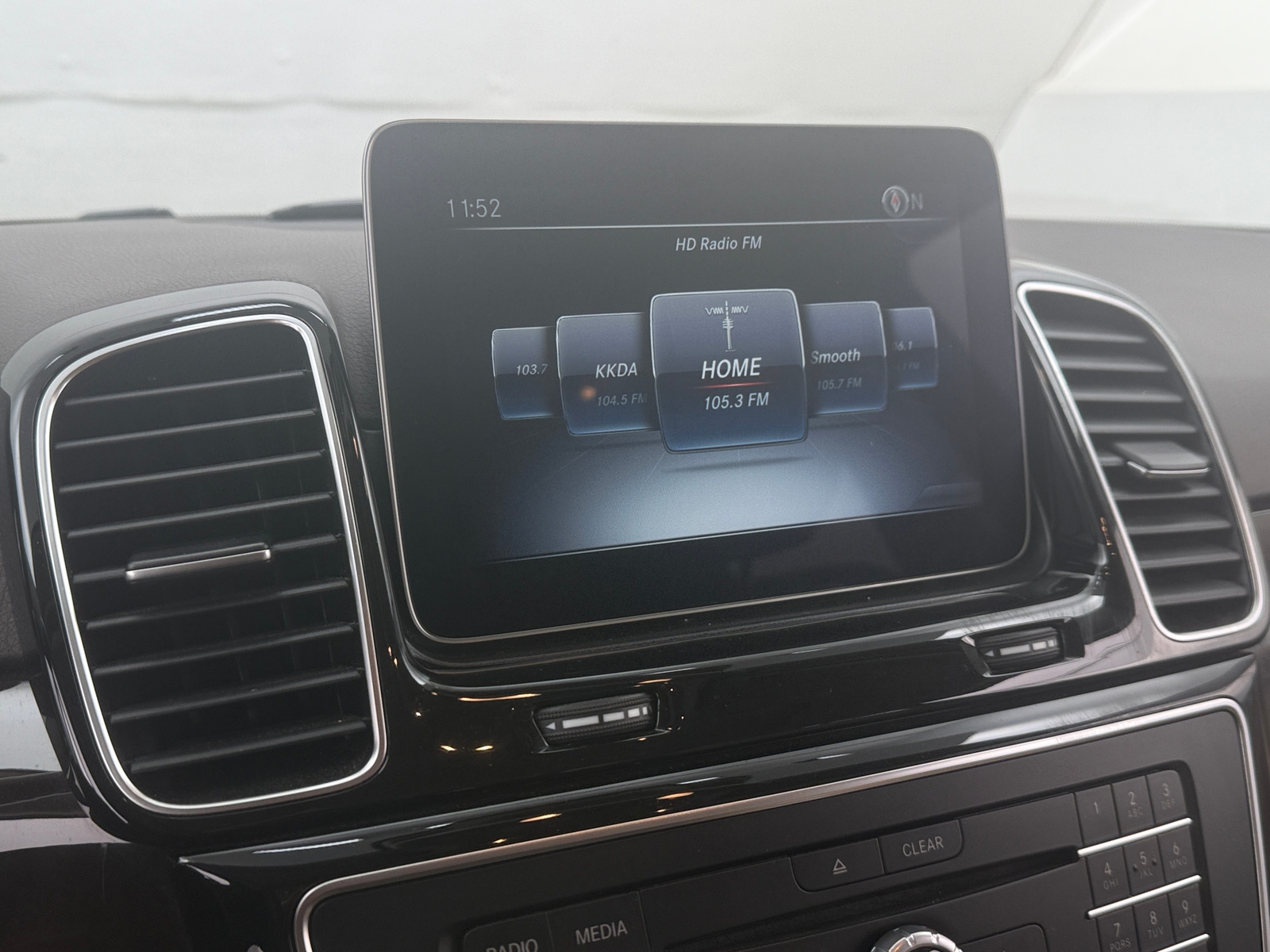 Thumbnail: 2018 Mercedes-Benz GLE - 3