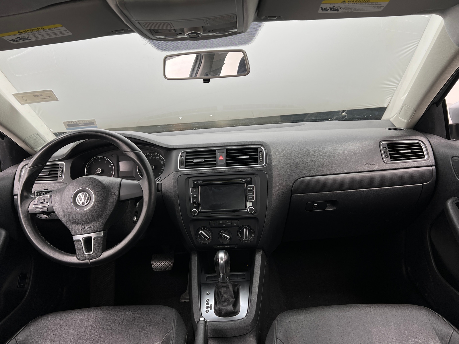 Thumbnail: 2012 Volkswagen Jetta - 2