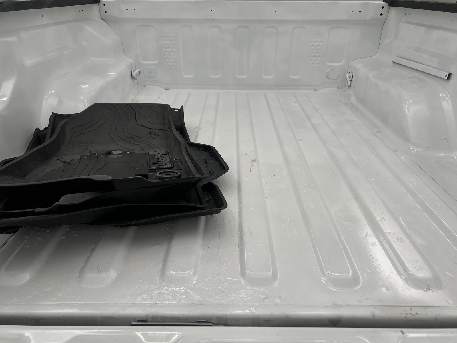 Thumbnail: 2023 Jeep Gladiator - 7