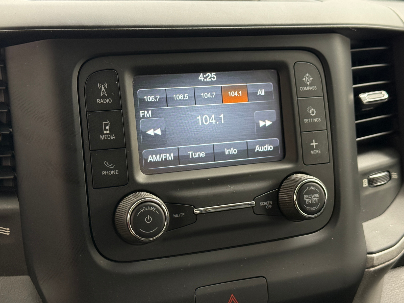 Thumbnail: 2019 RAM 1500 - 4