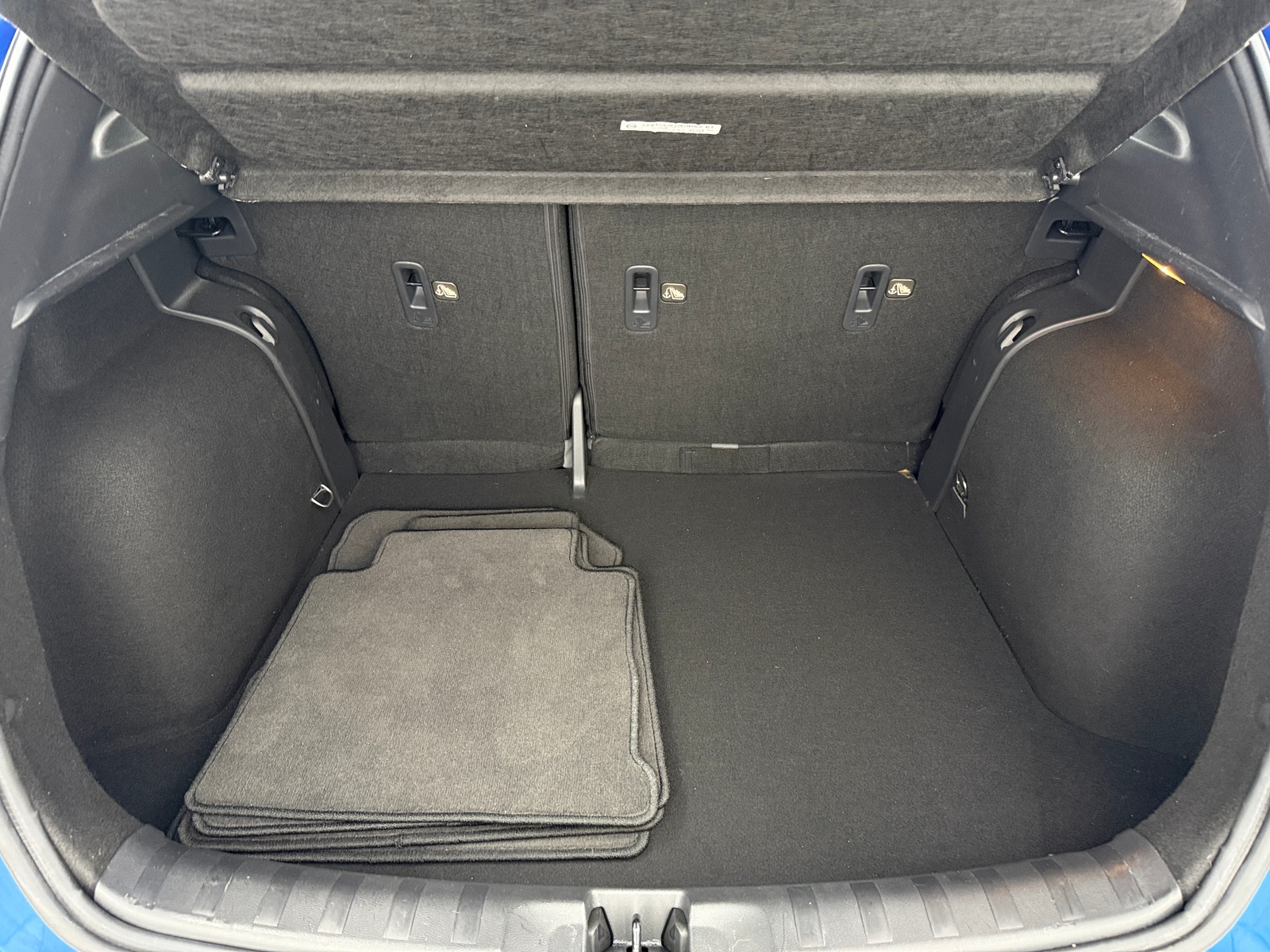 Thumbnail: 2023 Nissan Kicks - 7