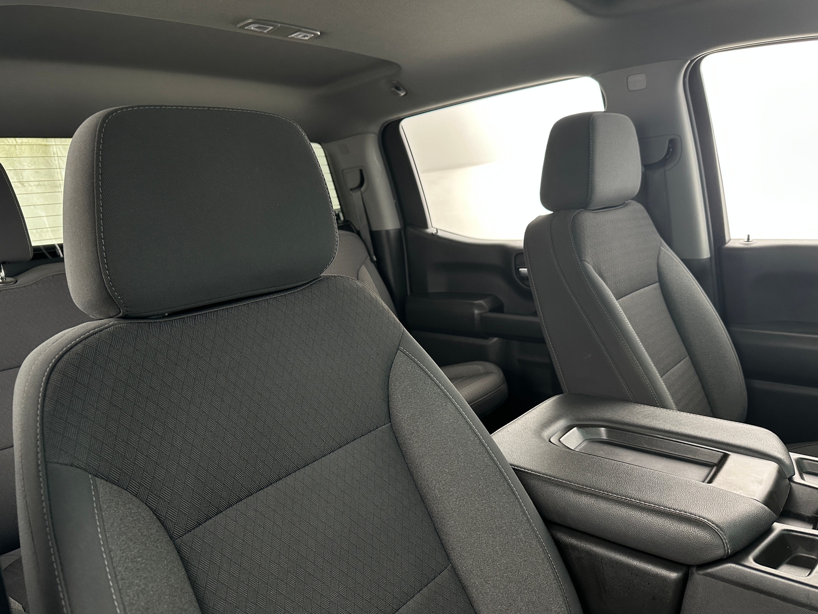 Thumbnail: 2022 Chevrolet Silverado 1500 - 2