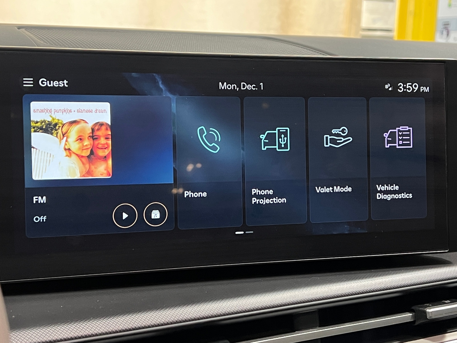 Thumbnail: 2025 Hyundai Santa Fe - 4