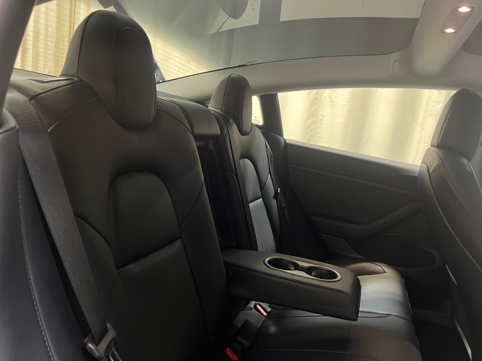 Thumbnail: 2022 Tesla Model 3 - 5