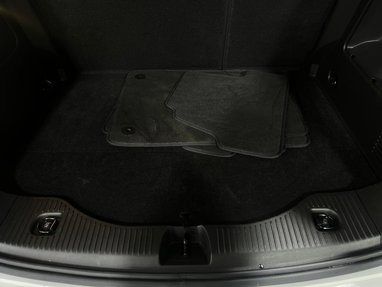 Thumbnail: 2020 Buick Encore - 7