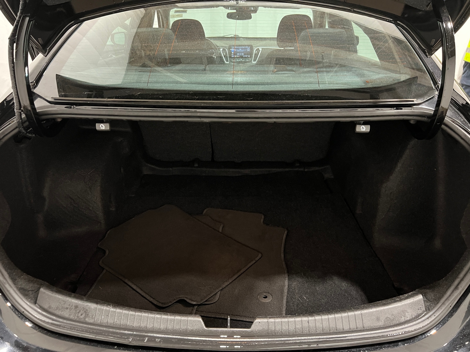 Thumbnail: 2024 Chevrolet Malibu - 7