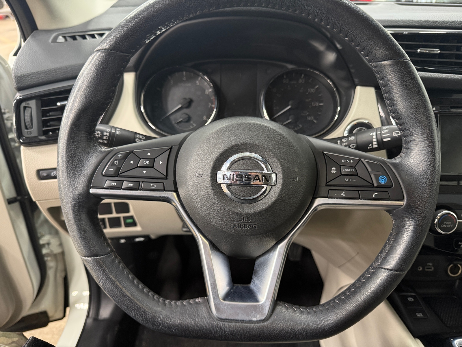 Thumbnail: 2019 Nissan Rogue Sport - 5