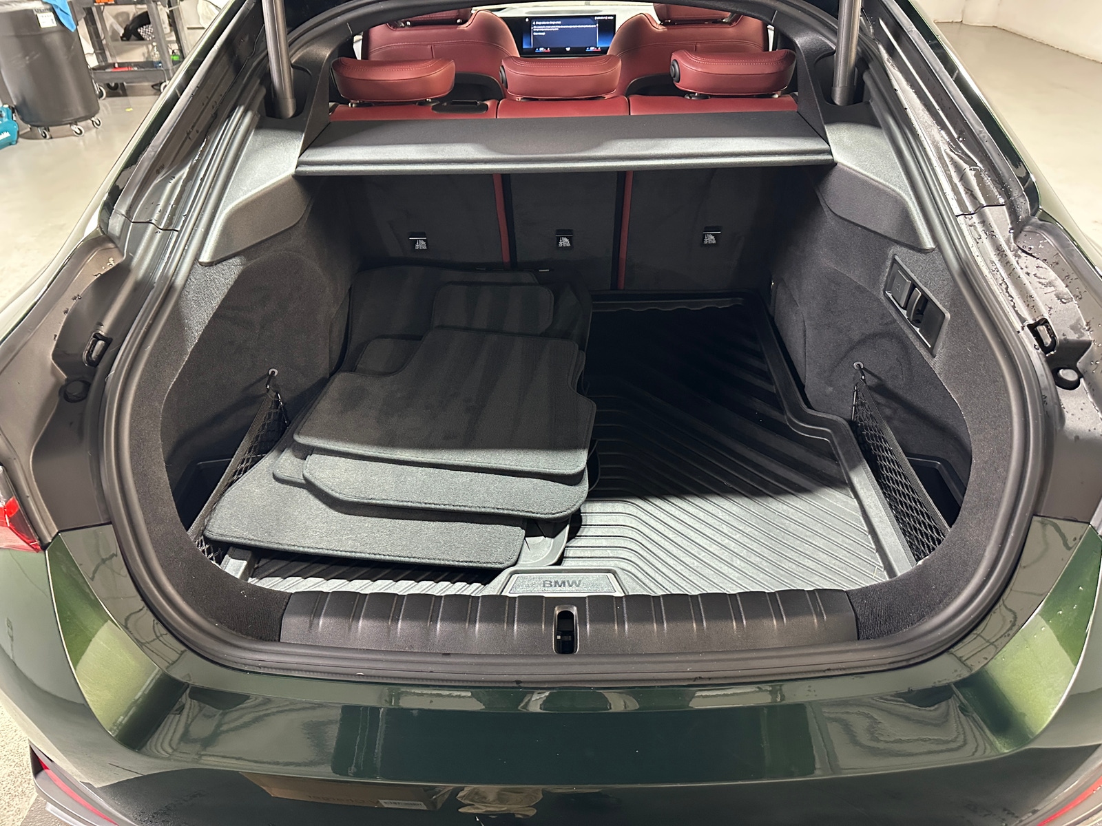 Thumbnail: 2023 BMW i4 - 6