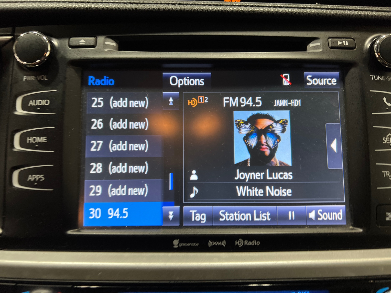 Thumbnail: 2017 Toyota Highlander - 3