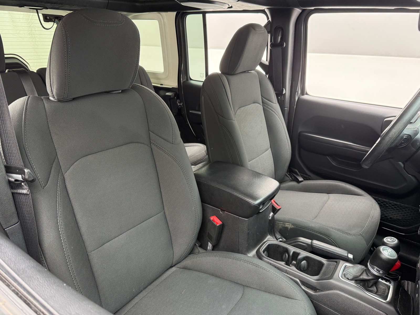 Thumbnail: 2019 Jeep Wrangler - 2