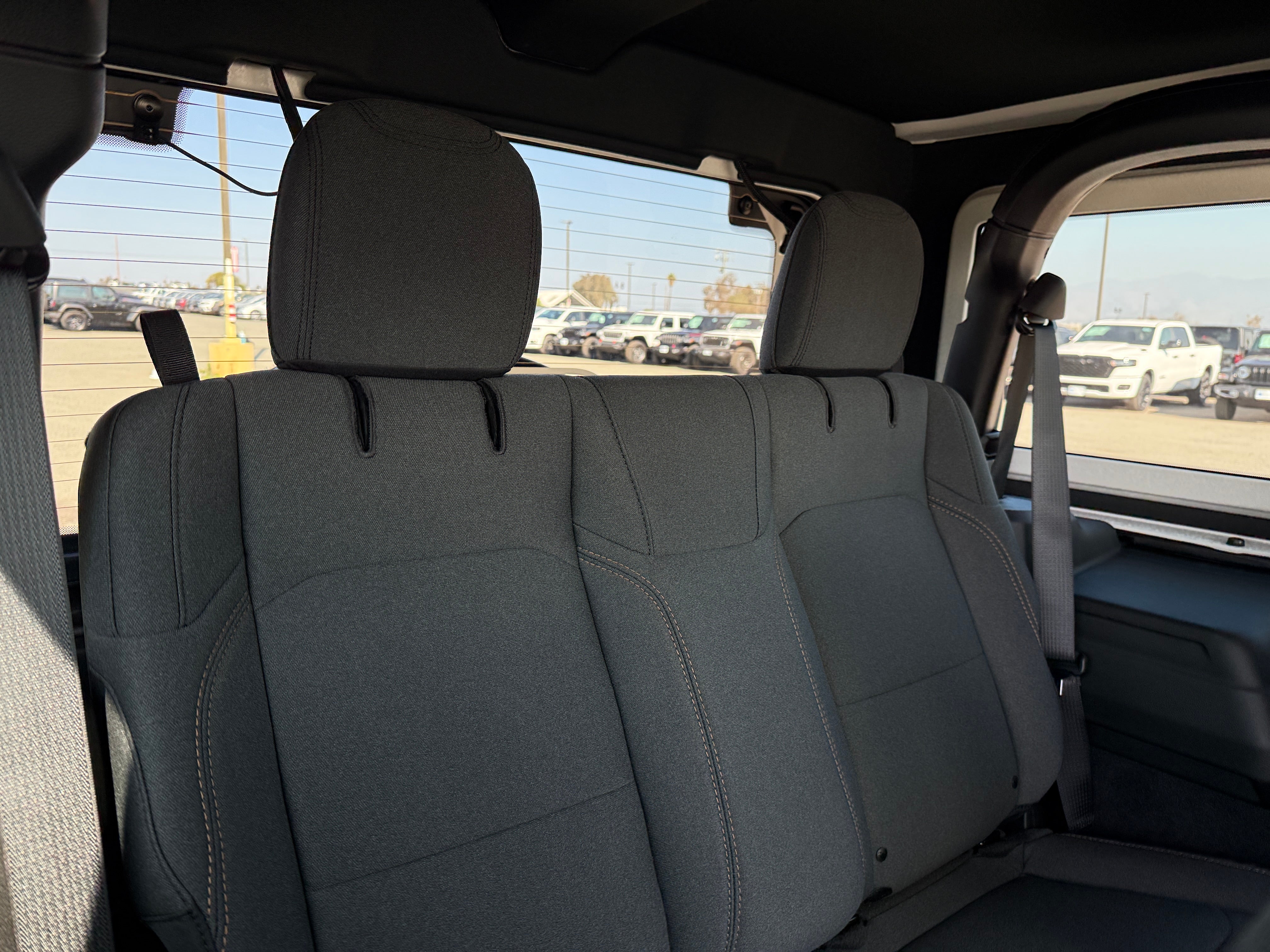 2026 Jeep Wrangler 2-Door Willys - Photo 5