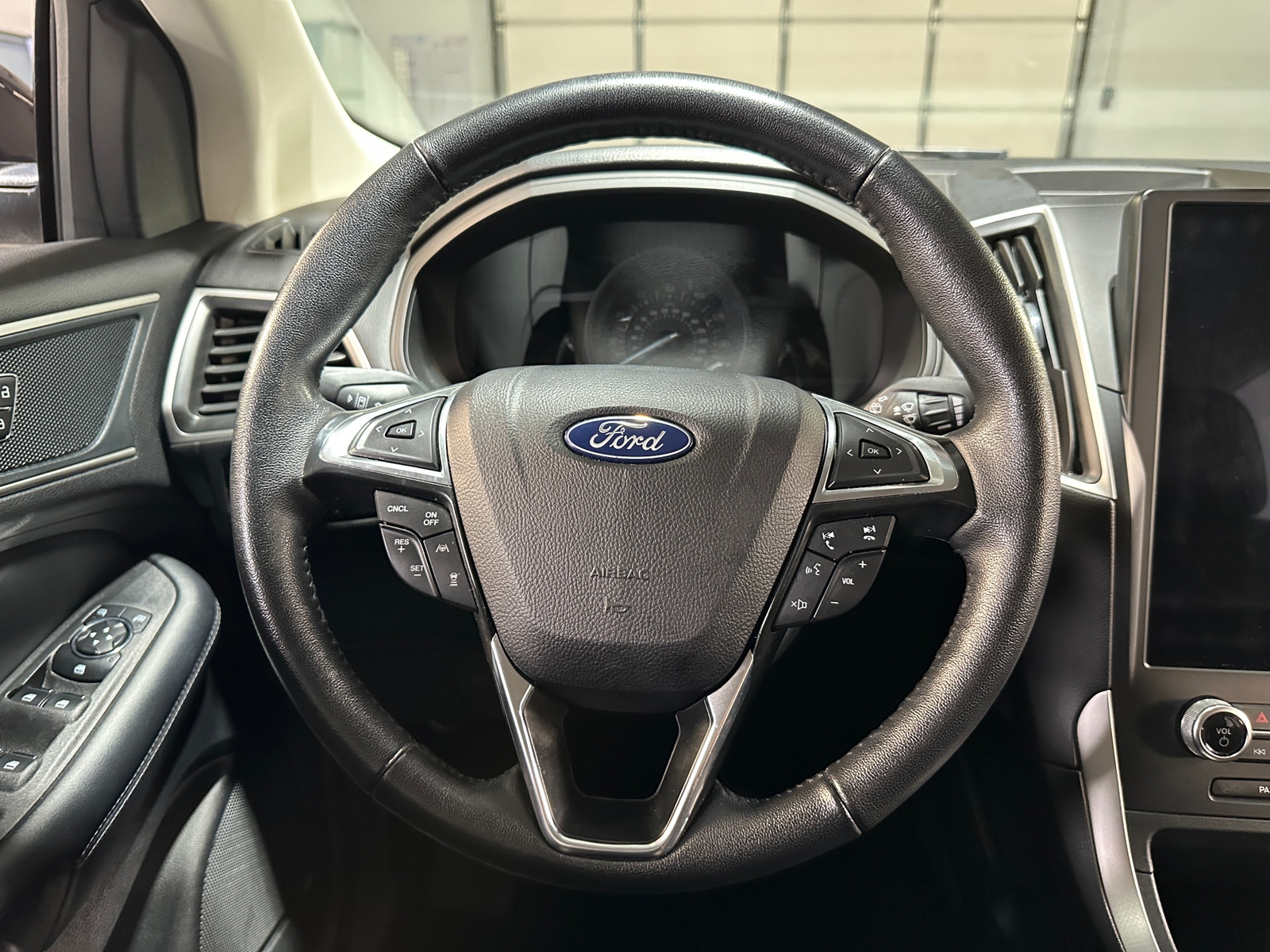 Thumbnail: 2024 Ford Edge - 4