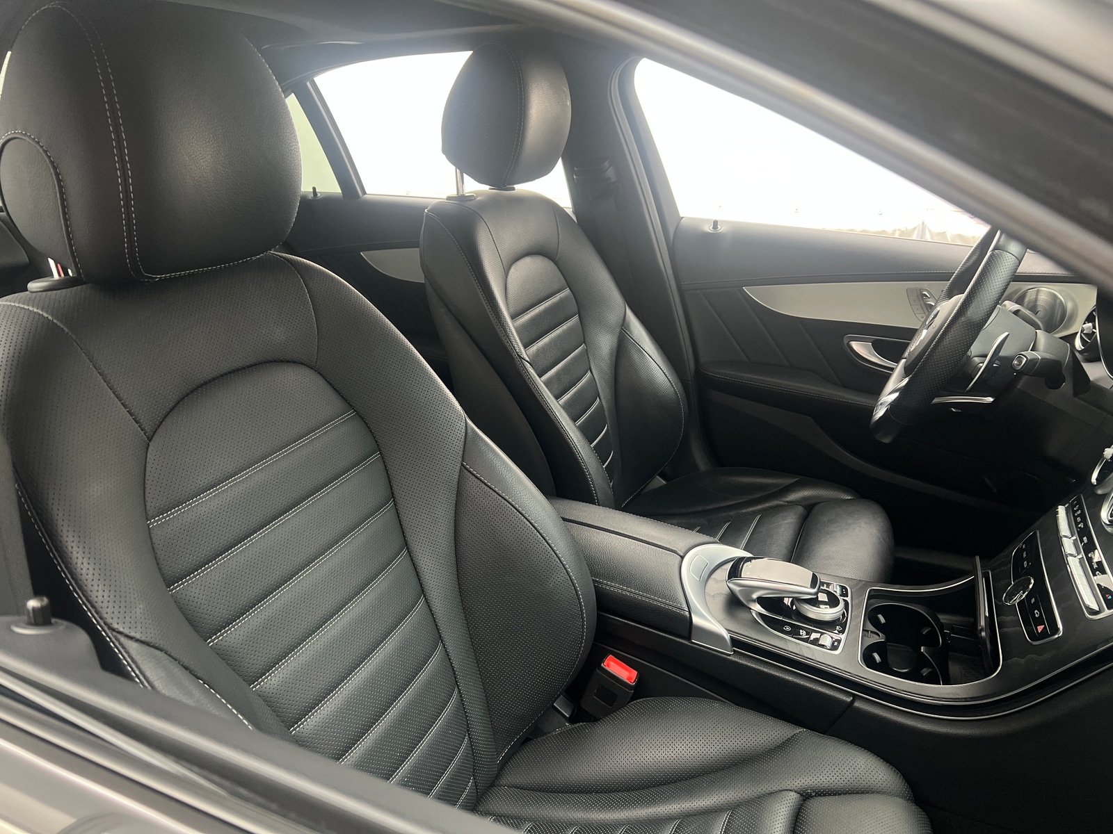 Thumbnail: 2019 Mercedes-Benz C-Class - 2