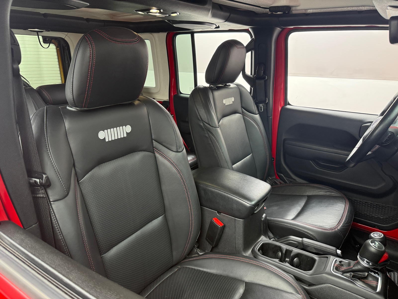 Thumbnail: 2022 Jeep Wrangler - 2