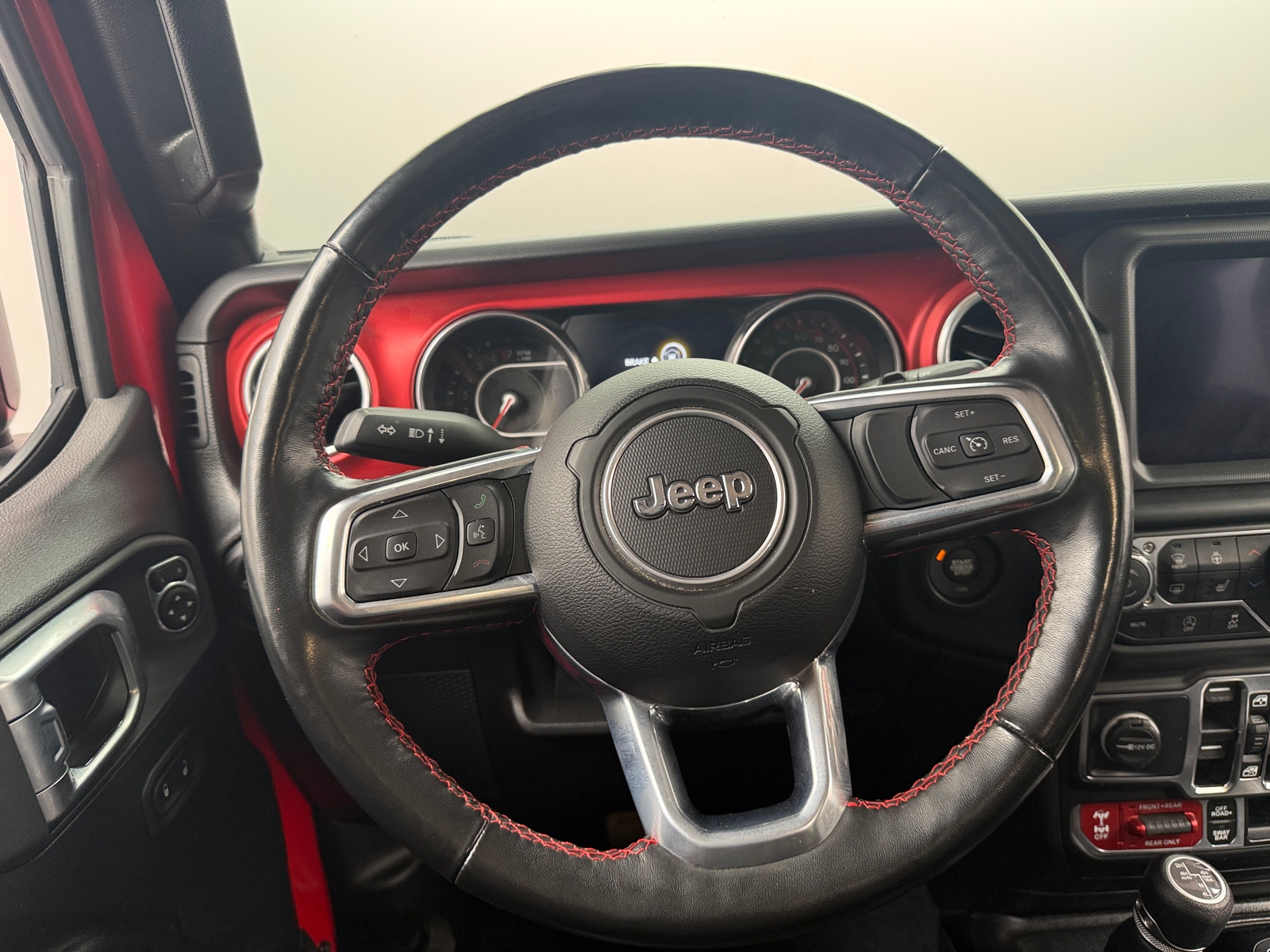 Thumbnail: 2022 Jeep Wrangler - 5