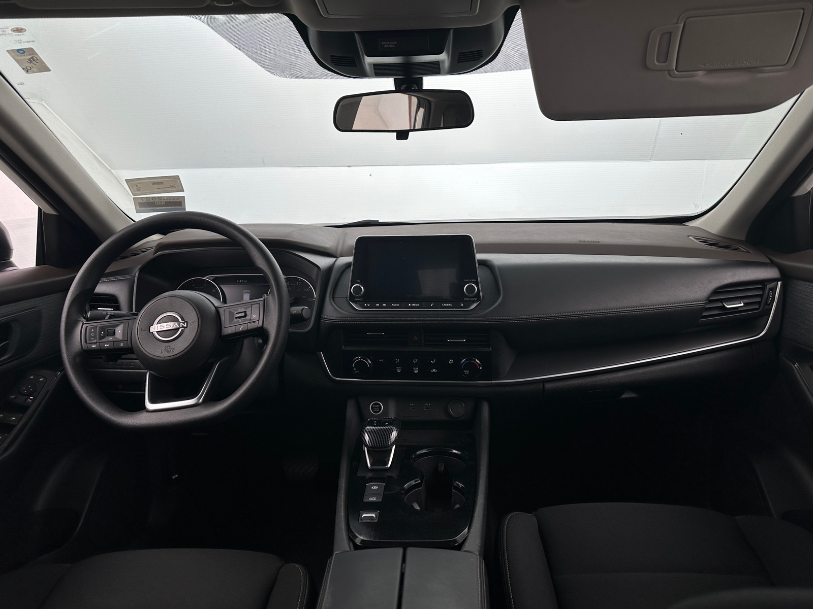 Thumbnail: 2023 Nissan Rogue - 3