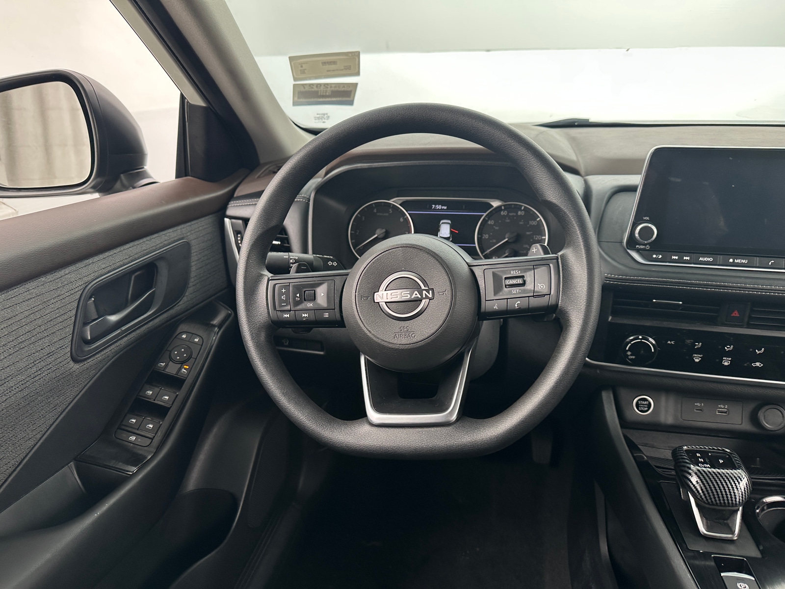 Thumbnail: 2023 Nissan Rogue - 5