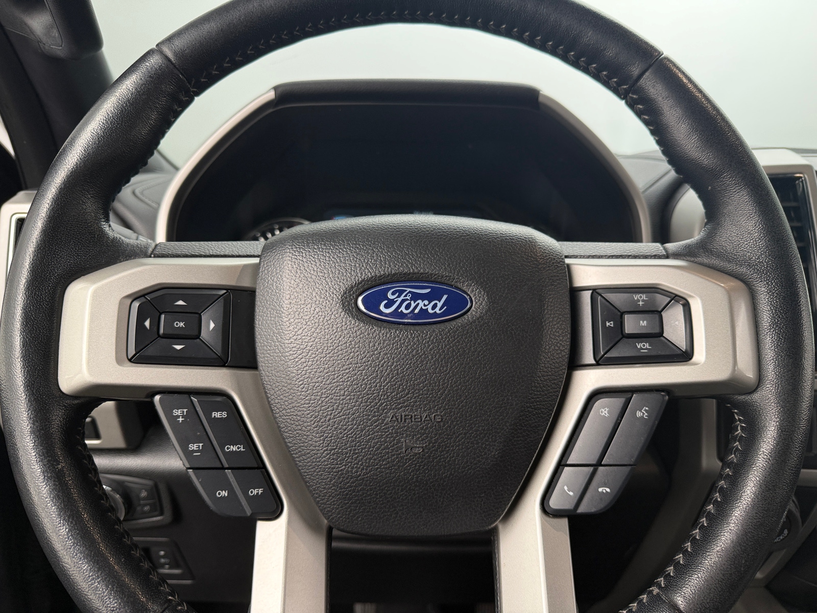 Thumbnail: 2018 Ford Econoline - 4