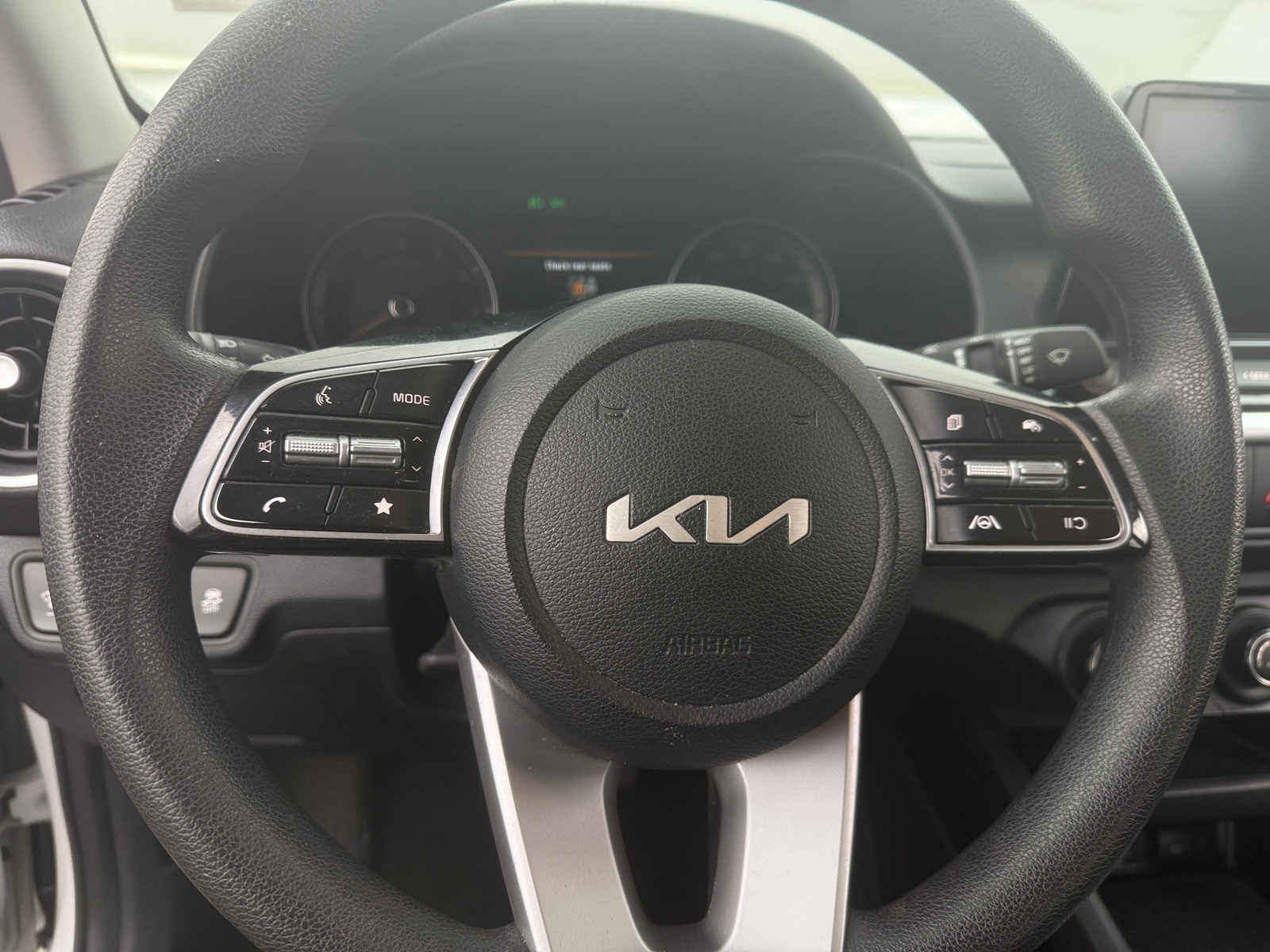 Thumbnail: 2024 Kia Forte - 5