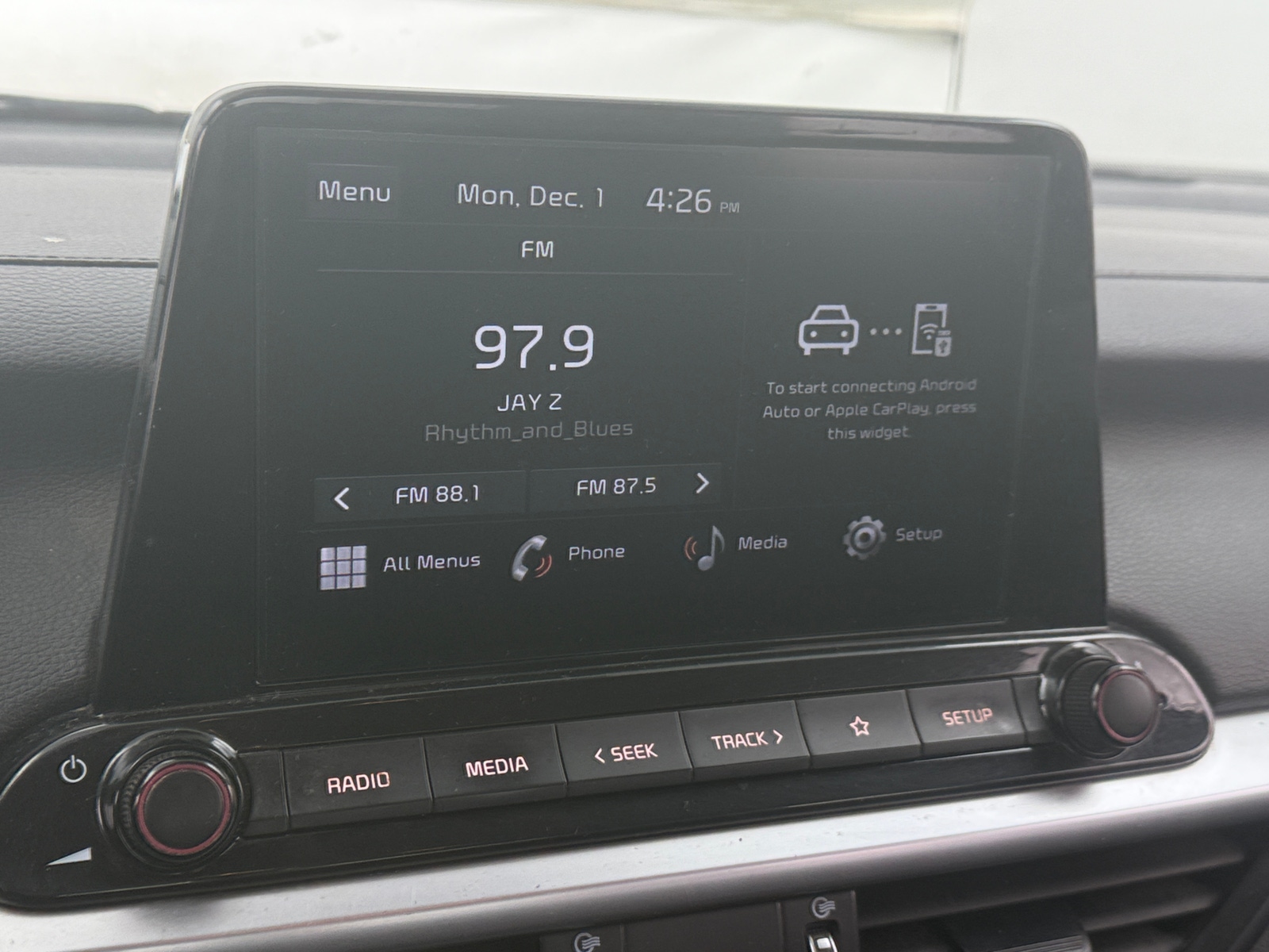 Thumbnail: 2024 Kia Forte - 4