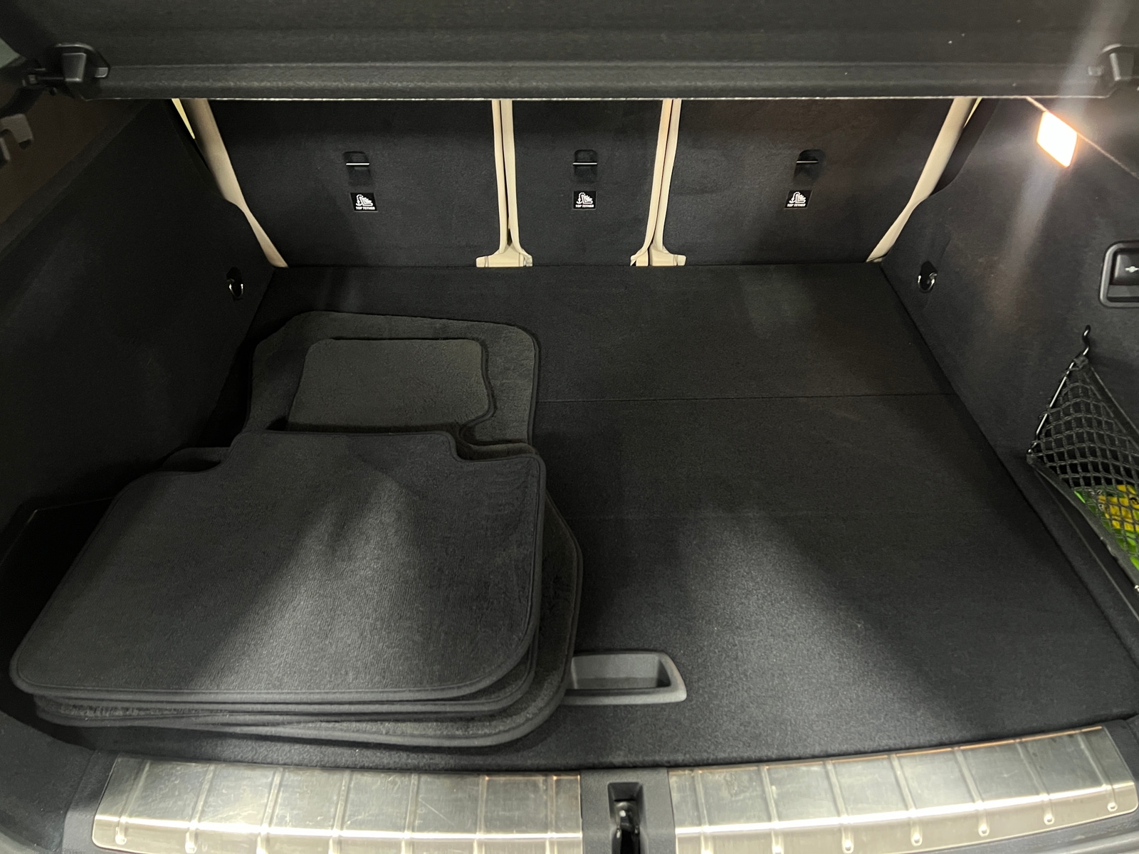 Thumbnail: 2018 BMW X1 - 6